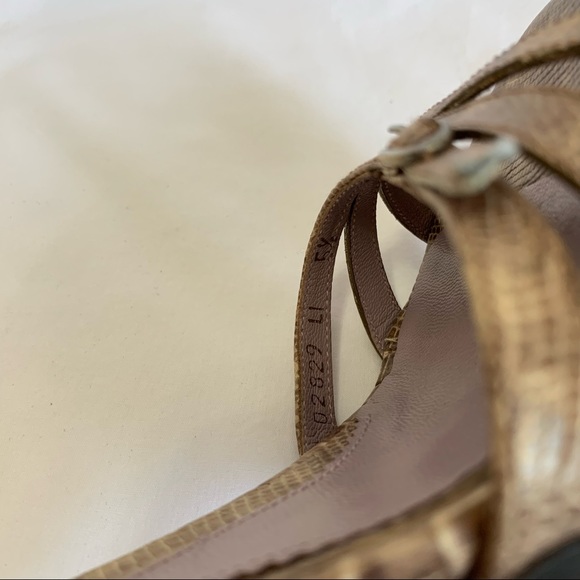 Kenneth Cole Leather, faux alligator open toe strappy high heels, made in Spain - Picture 11 of 12